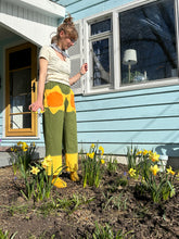 Load image into Gallery viewer, Juicy Pants *Daffodils*