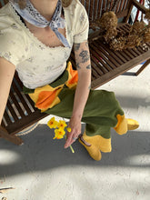 Load image into Gallery viewer, Juicy Pants *Daffodils*