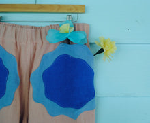 Load image into Gallery viewer, Juicy Pant *Bachelor Buttons*