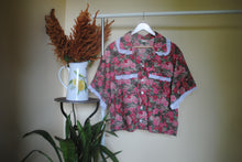 Load image into Gallery viewer, Lesiure Top *Pink Floral* L/XL
